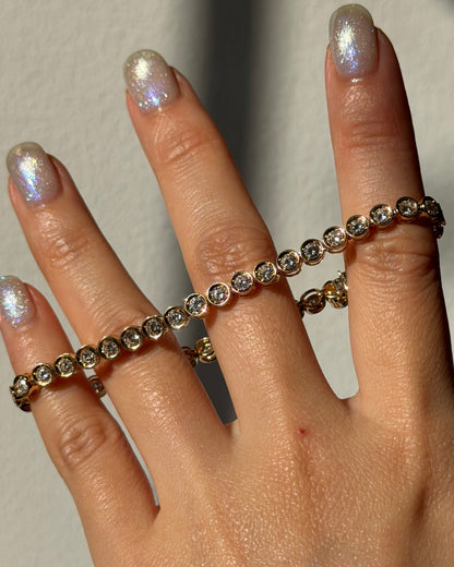 Vintage 18k Gold Bezel Set 3.0 CTW Diamond Tennis Bracelet