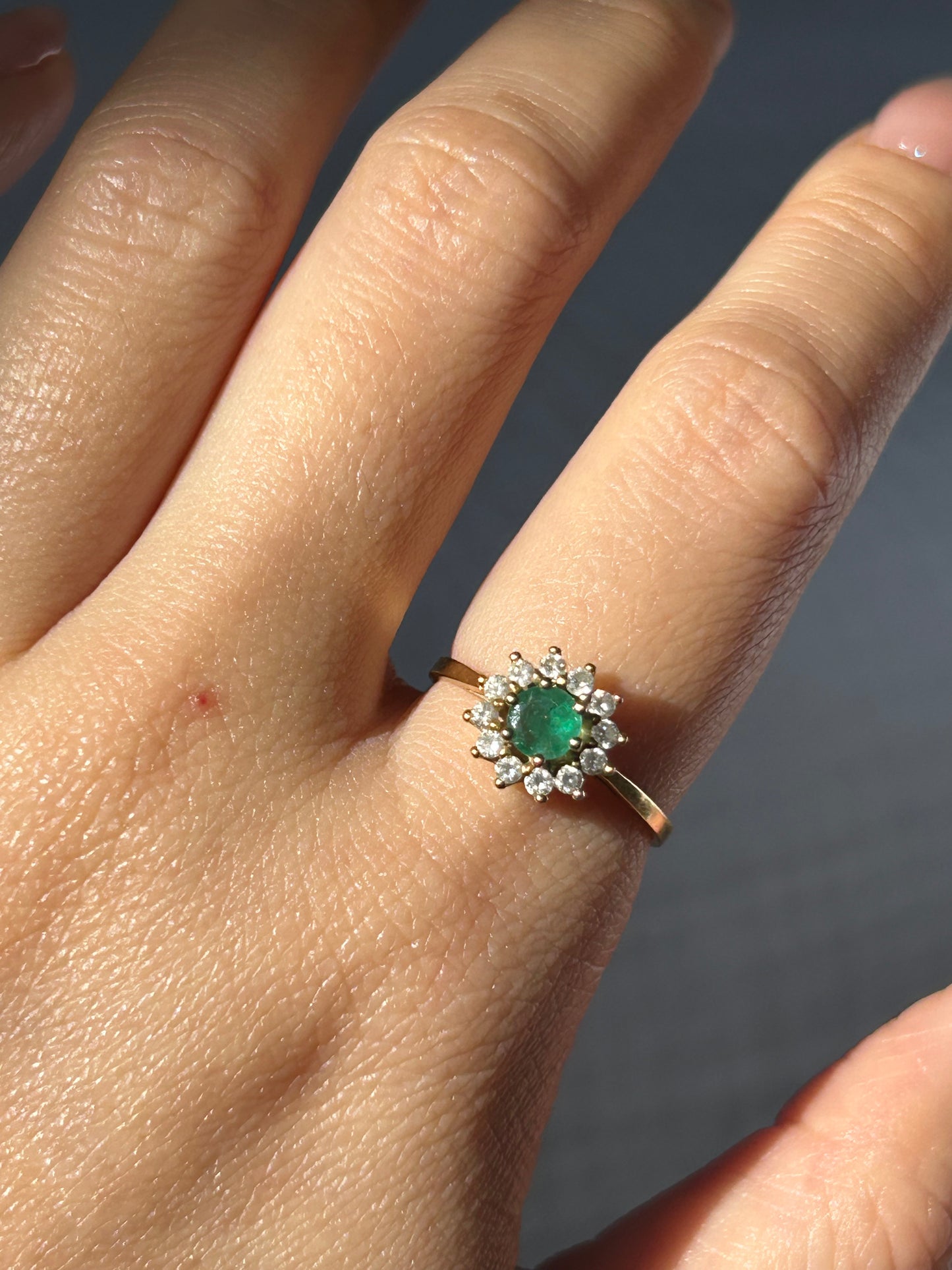 Vintage 18k Round Emerald Diamond Halo Ring