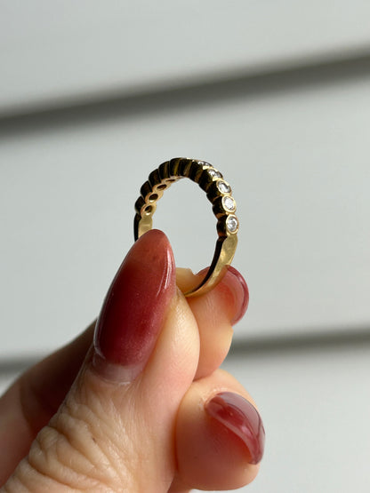 Vintage 18k Gold Bezel Set Diamond Bubble Stacking Ring