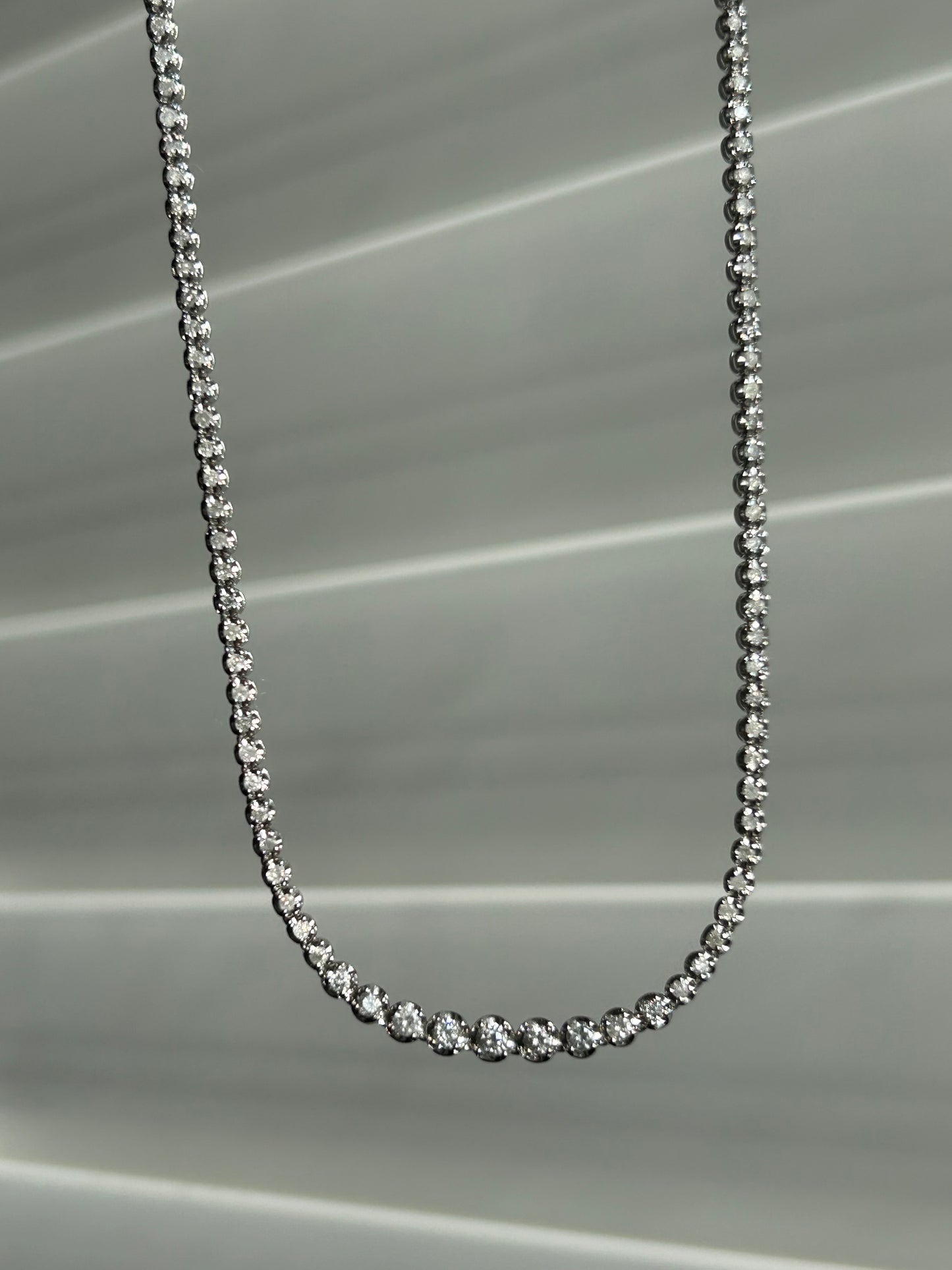 Vintage 18k White Gold 3 ct Diamond Tennis Necklace