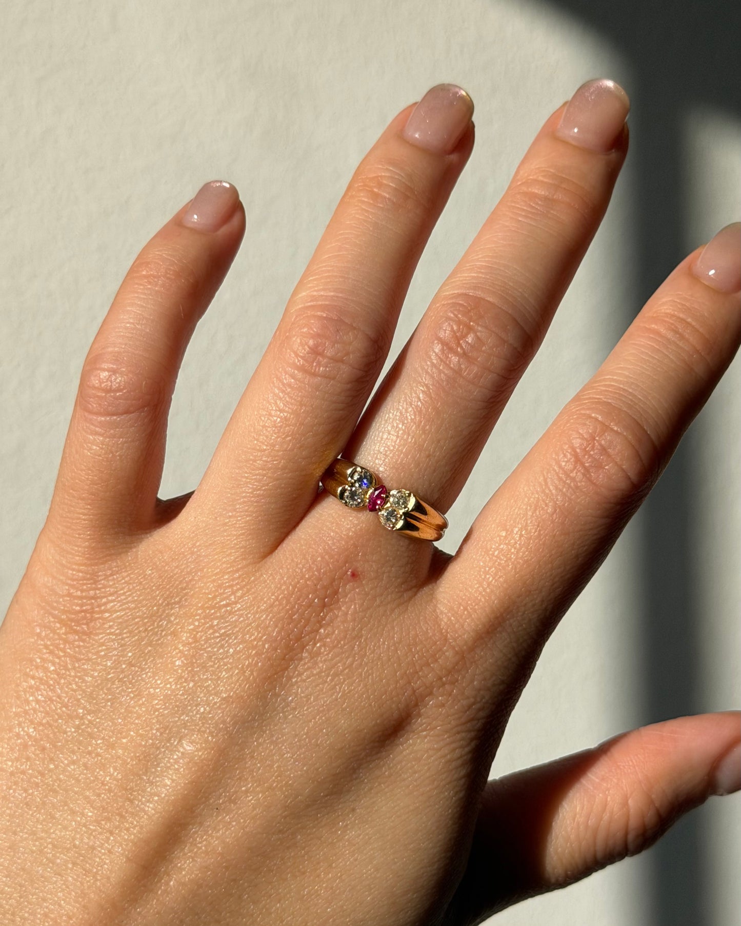 Vintage 18k Gold Diamond and Ruby Butterfly Ring