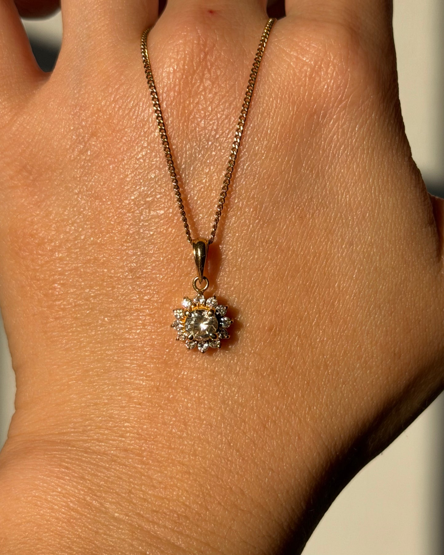 Vintage 18k Gold Light Yellow Diamond Sunflower Halo Pendant