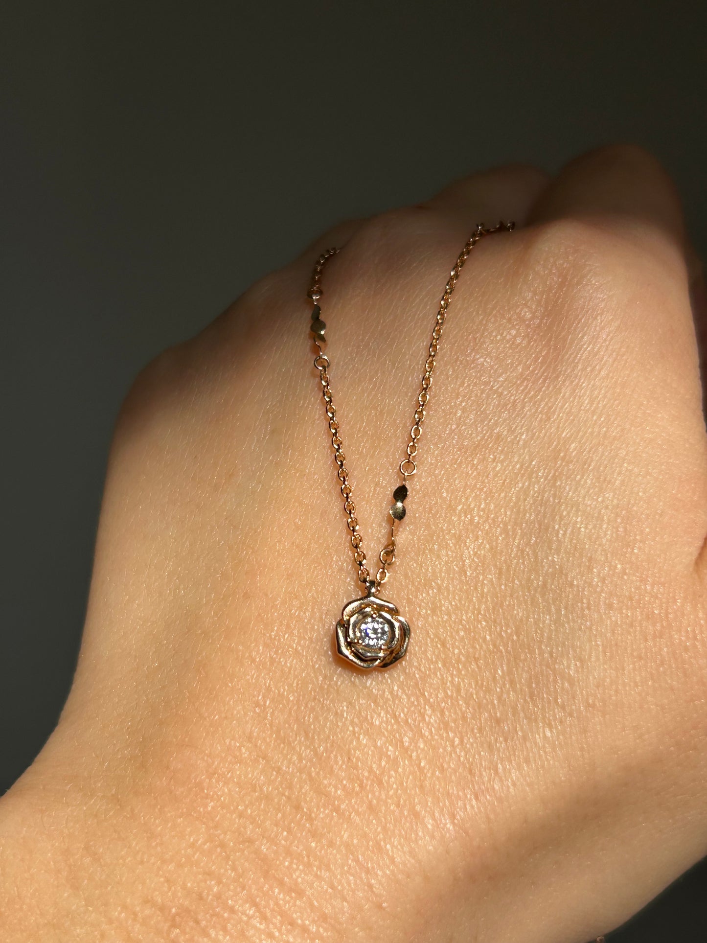 Vintage 18k Pink Gold Rose Flower Diamond Pendant Chain