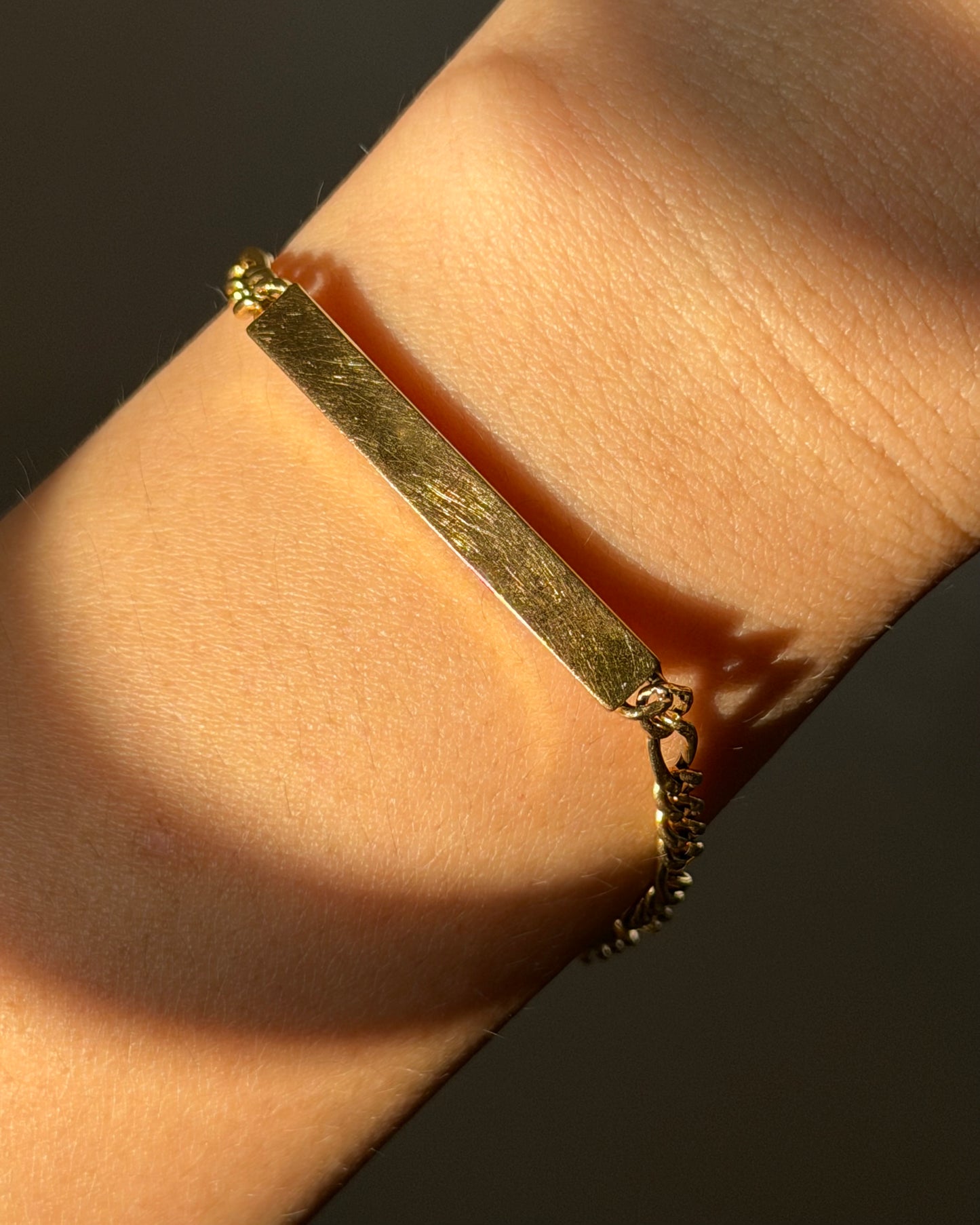 Vintage 18k Italian Gold Name Plate Figaro Link Bracelet