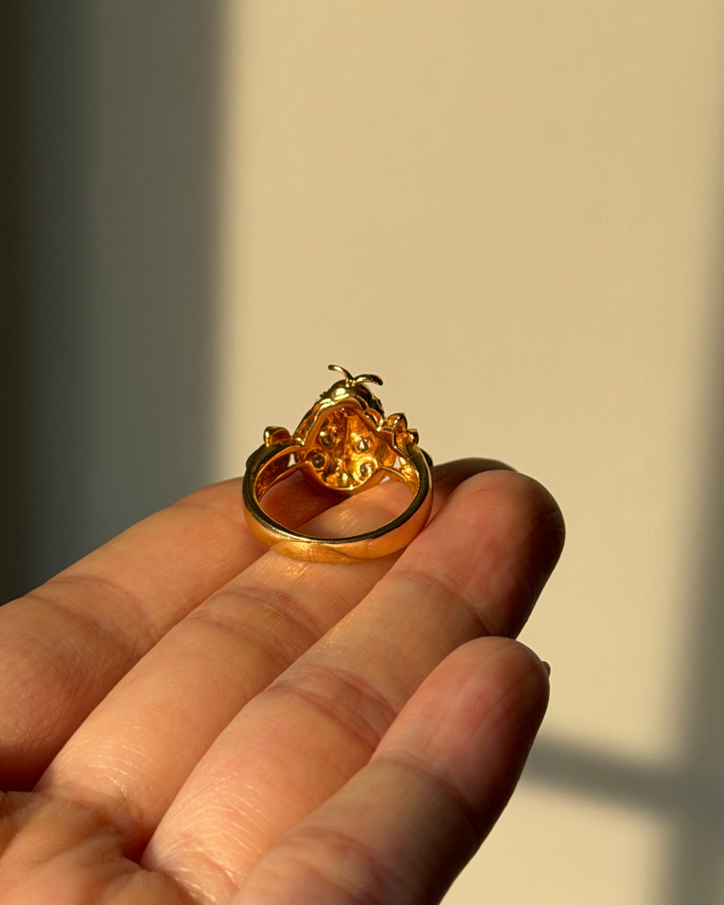 Vintage 18k Gold Flush Set Diamond Lady Bug Ring