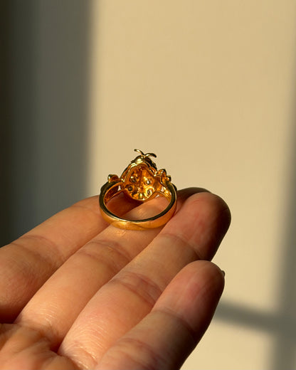 Vintage 18k Gold Flush Set Diamond Lady Bug Ring