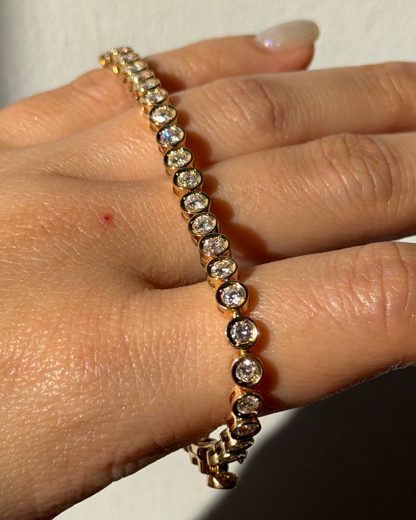 Vintage 18k Gold Bezel Set 3.0 CTW Diamond Tennis Bracelet