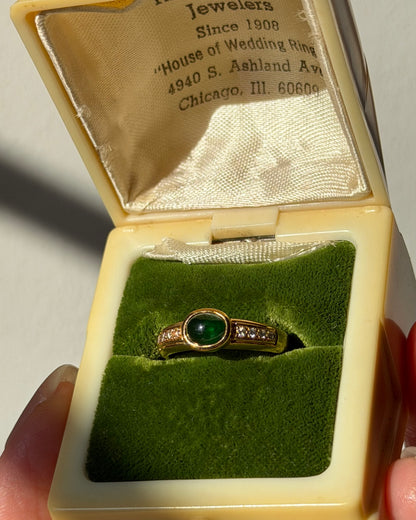 Vintage 18k Gold Bezel Set Green Garnet Cabochon Ring - Diamond Accents