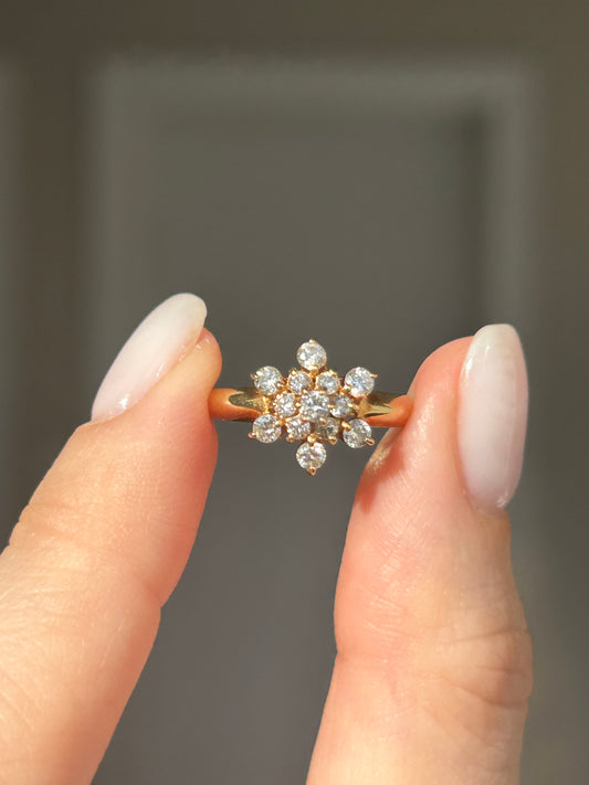 Vintage 18k Yellow Gold Diamond Snowflake Ring: US Size 5, 0.5 ct Diamonds