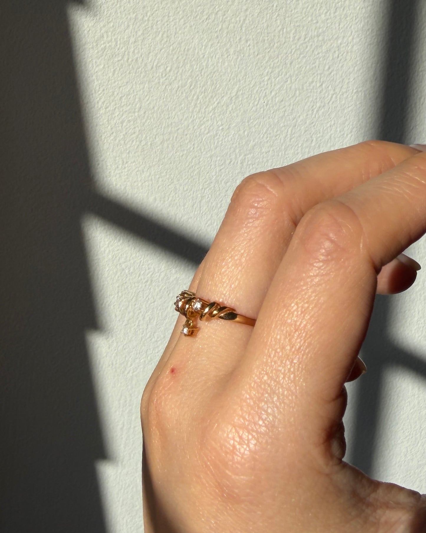 Vintage 18k Yellow Gold Diamond Coil Wrap Ring with Diamond Charm