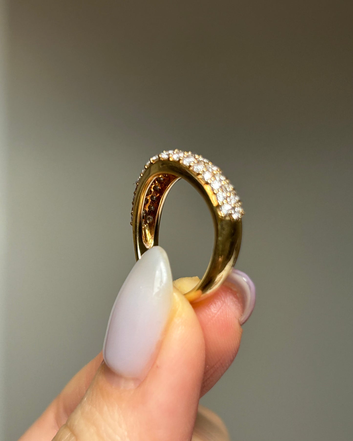 Vintage 18k Gold Diamond Pave Curved Dome Ring