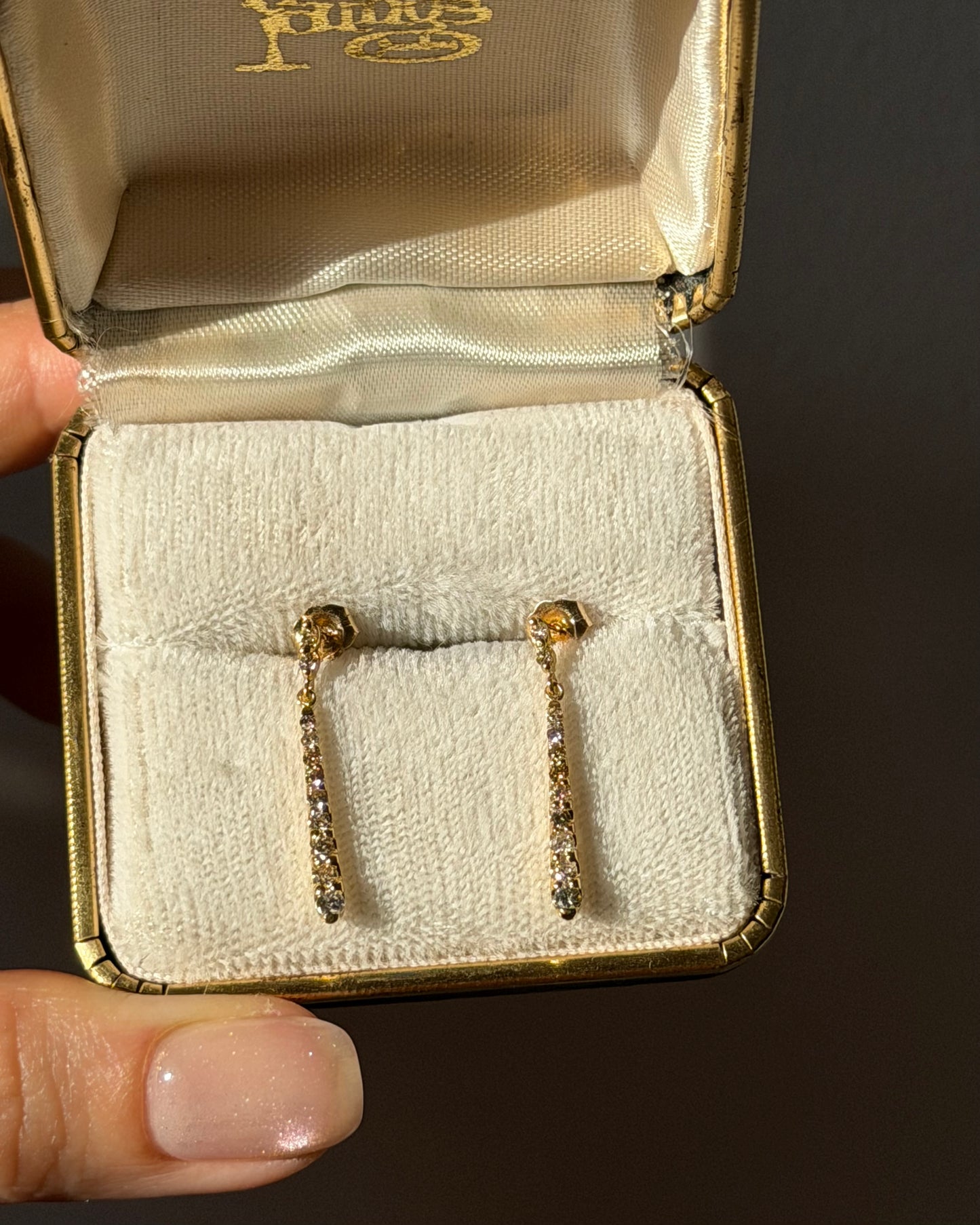 Vintage 18k Diamond Bar Dangle Earrings