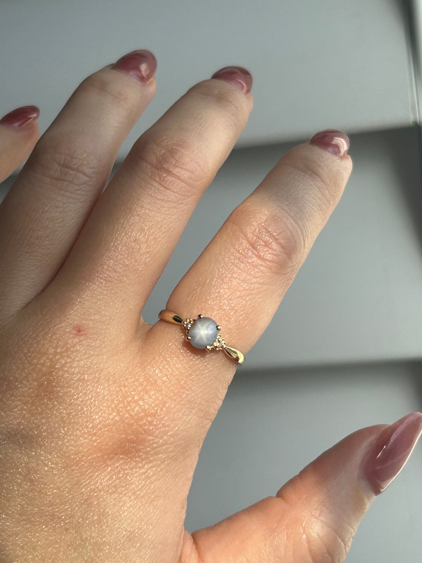 Vintage 18k Natural Star Sapphire Ring