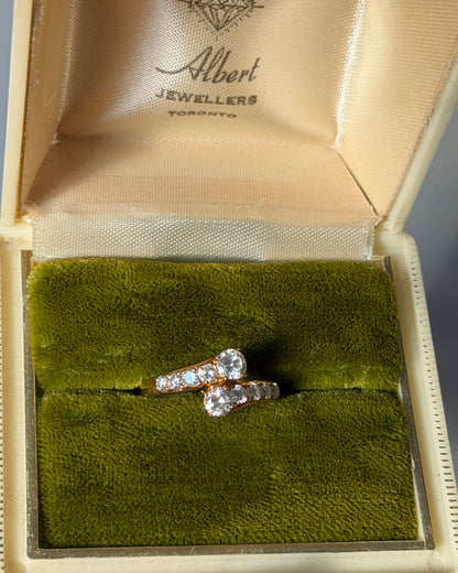 Vintage 18k Gold Graduating Sized Diamond Bypass Ring