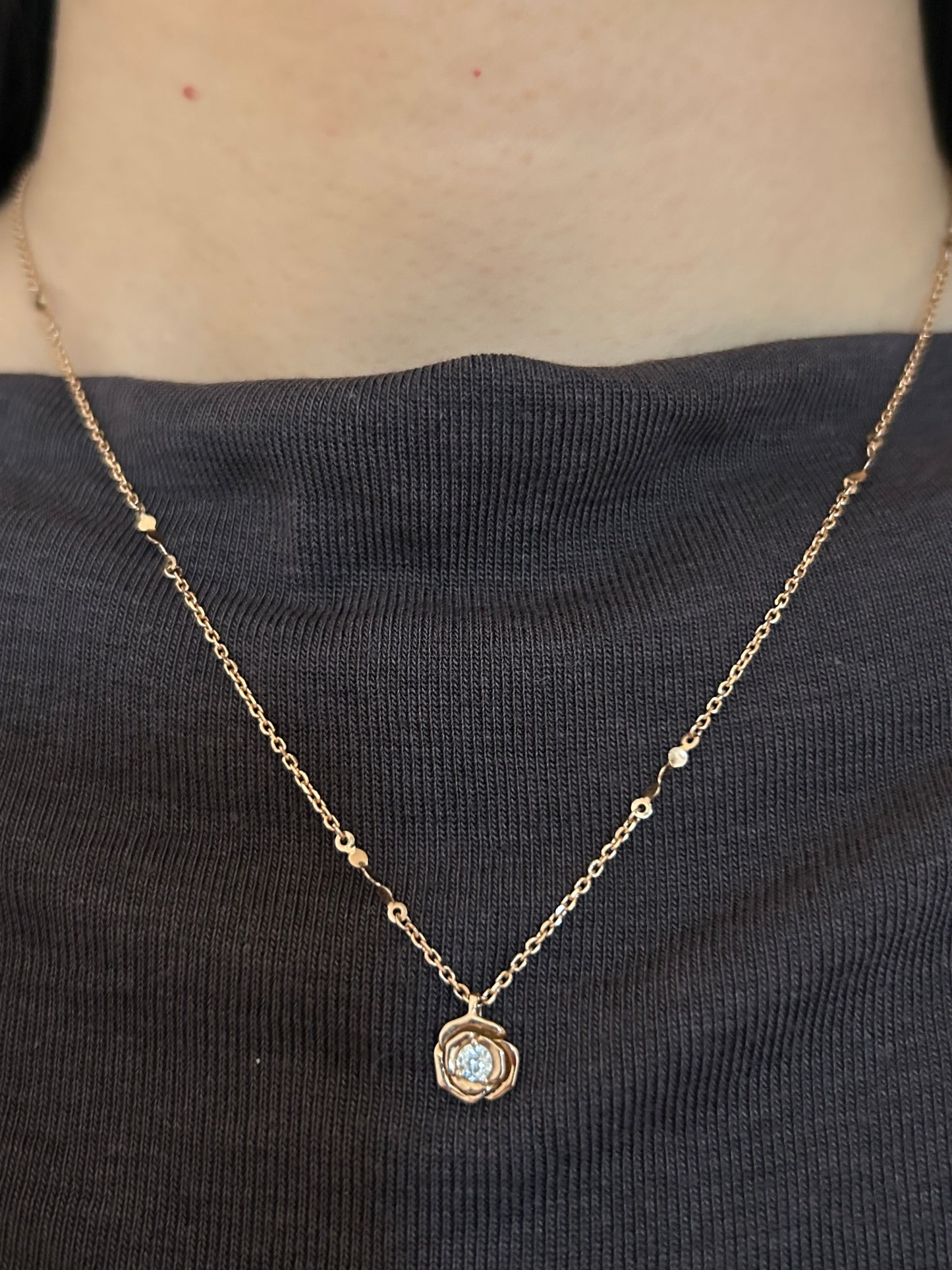 Vintage 18k Pink Gold Rose Flower Diamond Pendant Chain