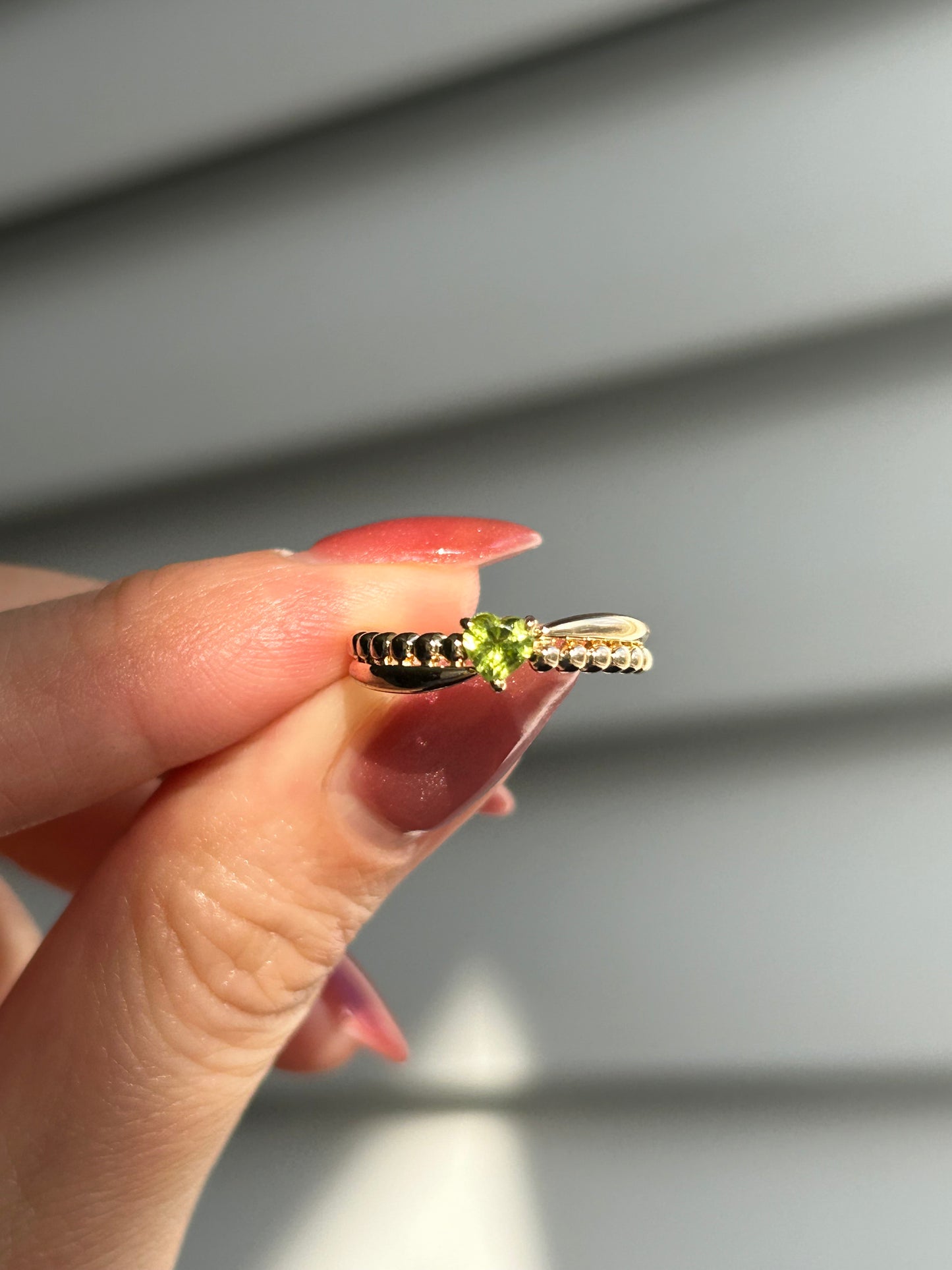 Vintage 18k Peridot Heart Stacking Ring: August Birthstone