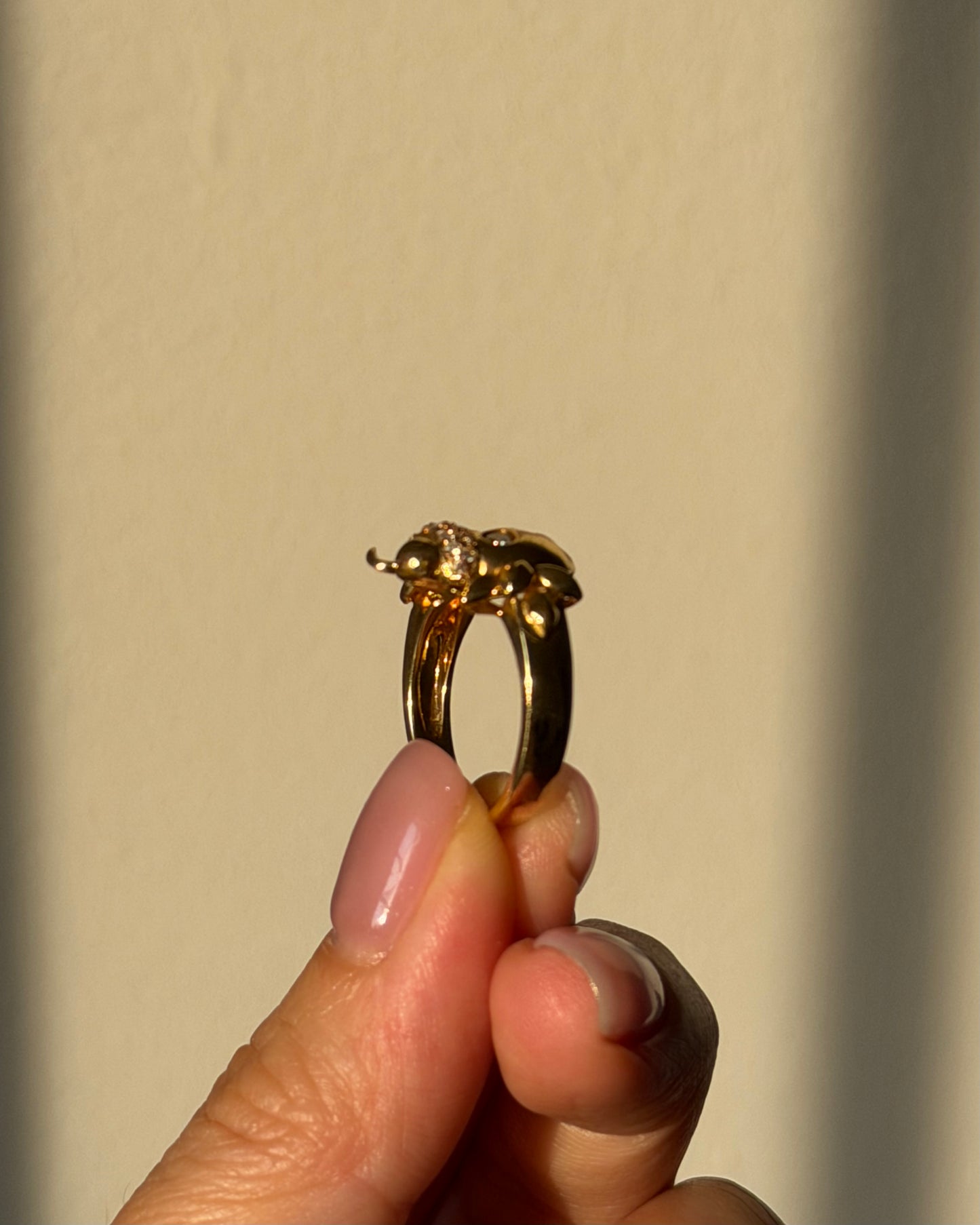 Vintage 18k Gold Flush Set Diamond Lady Bug Ring