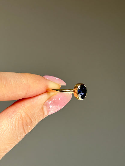 Modern 18k Gold Bezel Set Deep Blue Sapphire Ring