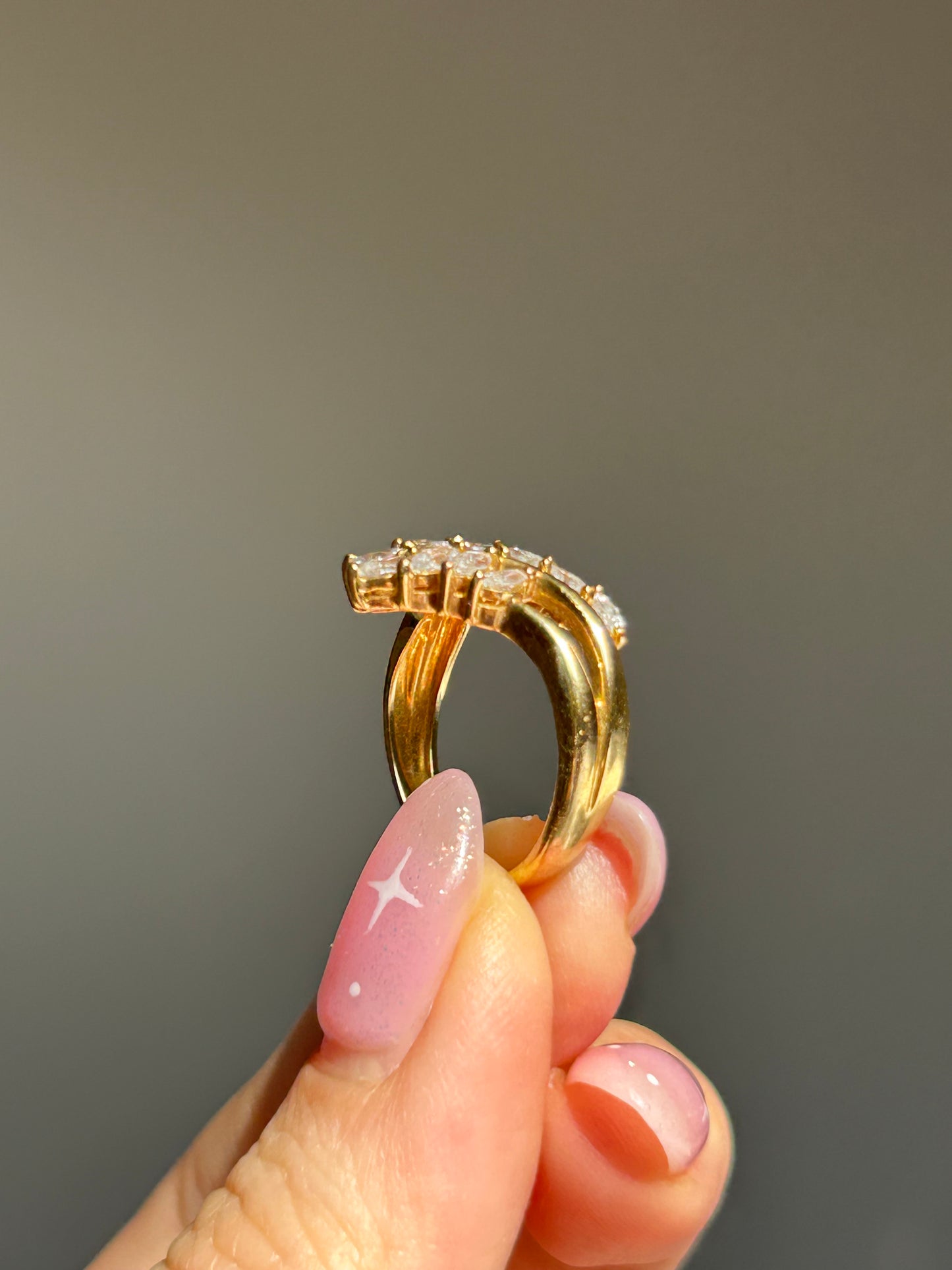 Vintage 18k Gold Marquise Cut Diamond Chevron Ring - Size 5.25 - Leaf Spray Motif