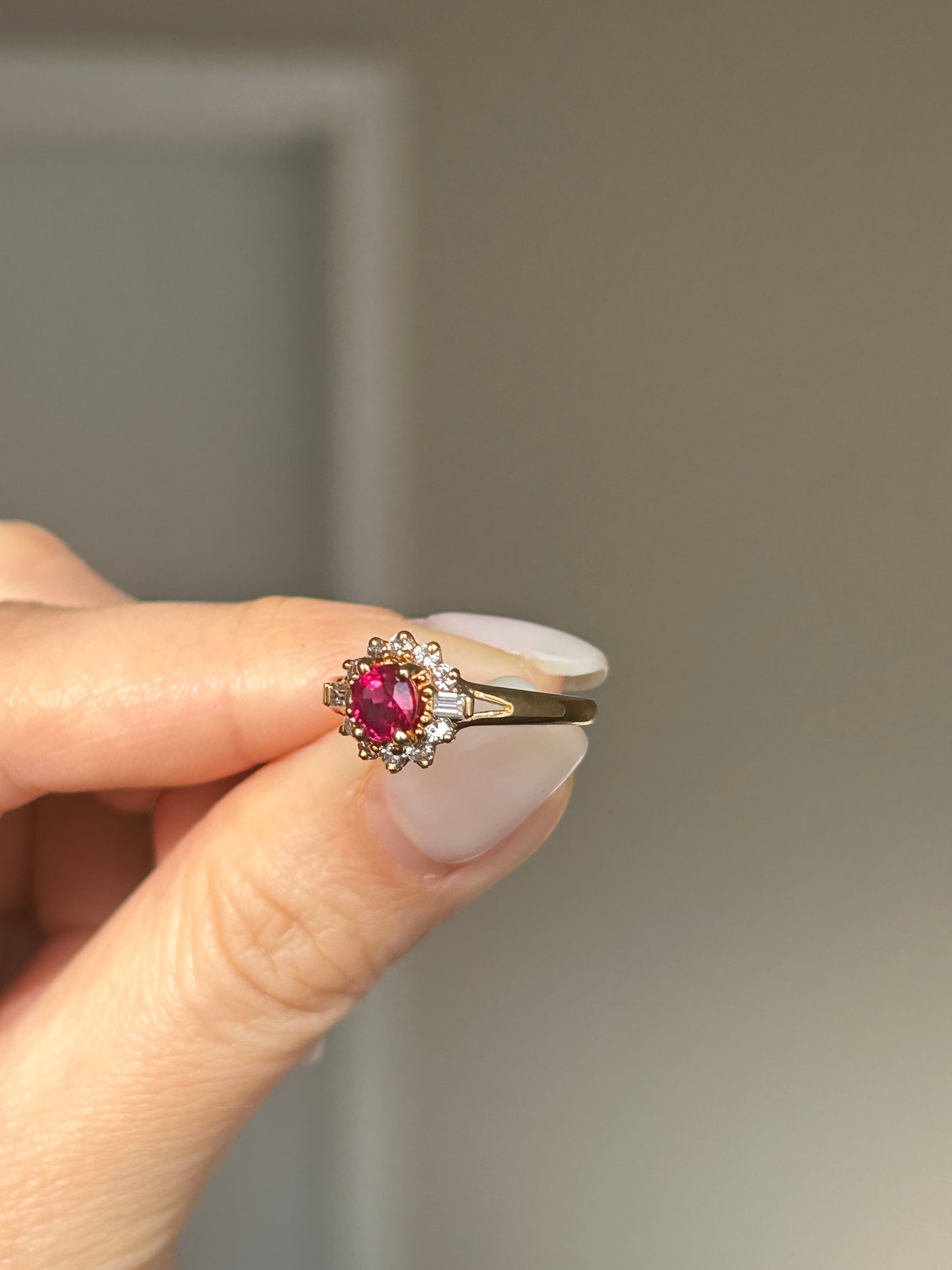 Vintage 18k Gold Center Ruby Diamond Halo Ring