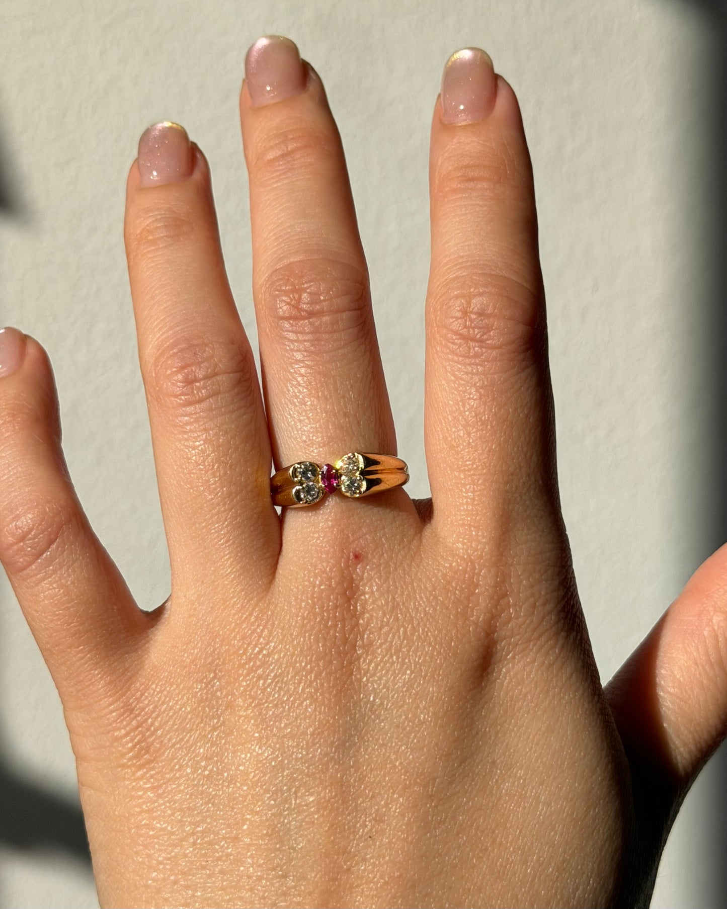 Vintage 18k Gold Diamond and Ruby Butterfly Ring