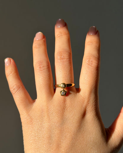 Vintage Circa 1990s 18k Gold Diamond Star Spinner Ring