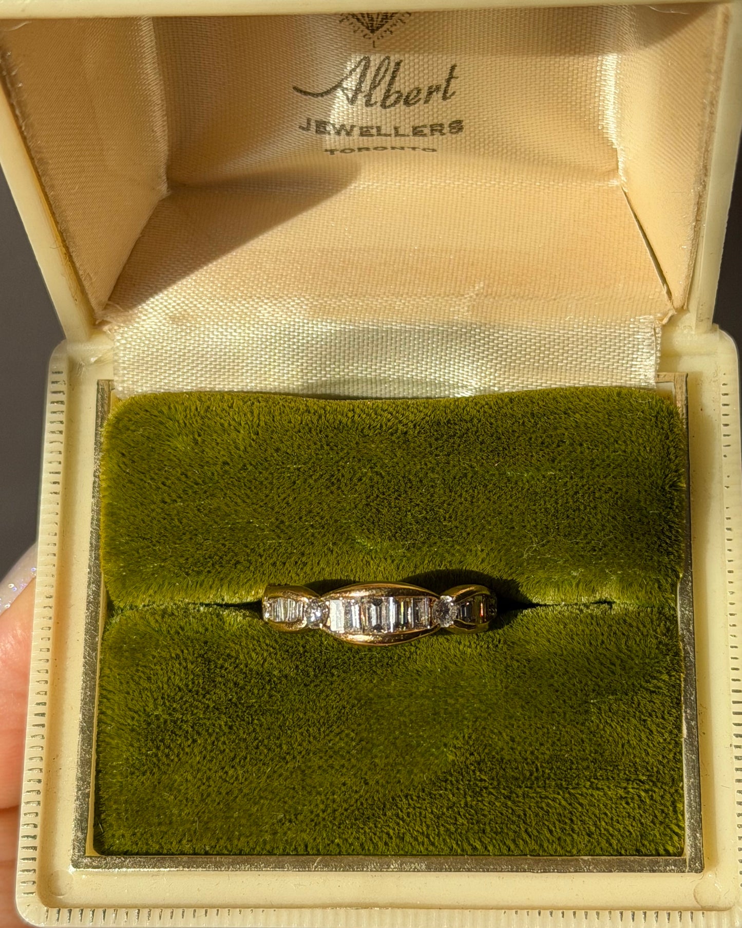 Vintage 18k Gold Scalloped Edge Channel Set Baguette and Round Diamond Ring