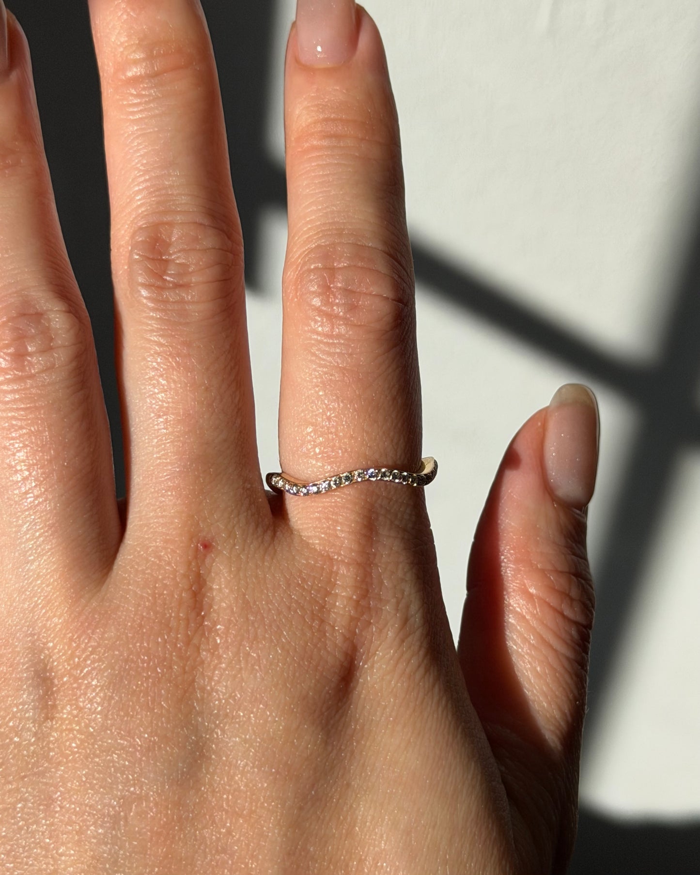 Vintage 18k Yellow Gold Wavy Diamond Stacking Ring