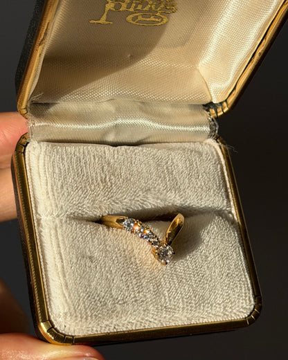 Vintage 18k Gold Asymmetric Diamond Chevron V-Shaped Ring