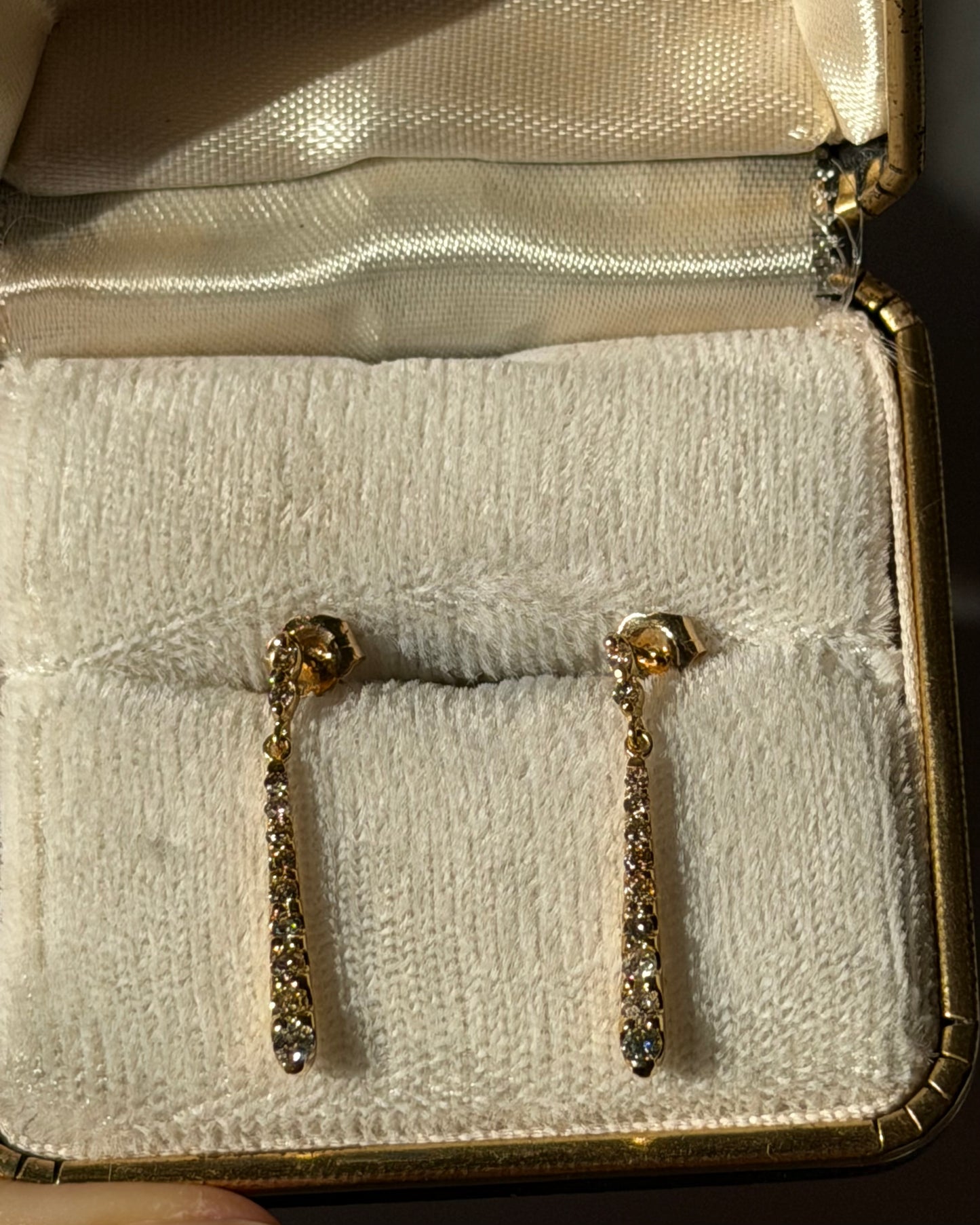 Vintage 18k Diamond Bar Dangle Earrings