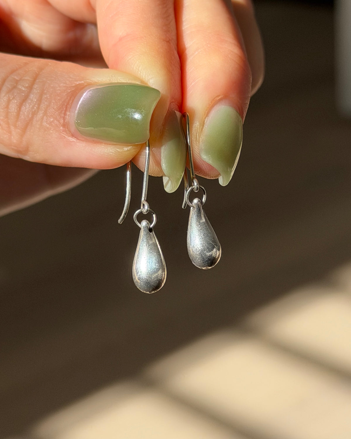 Vintage Silver Tiffany & Co Elsa Peretti Teardrop Dangle Earrings - With Box