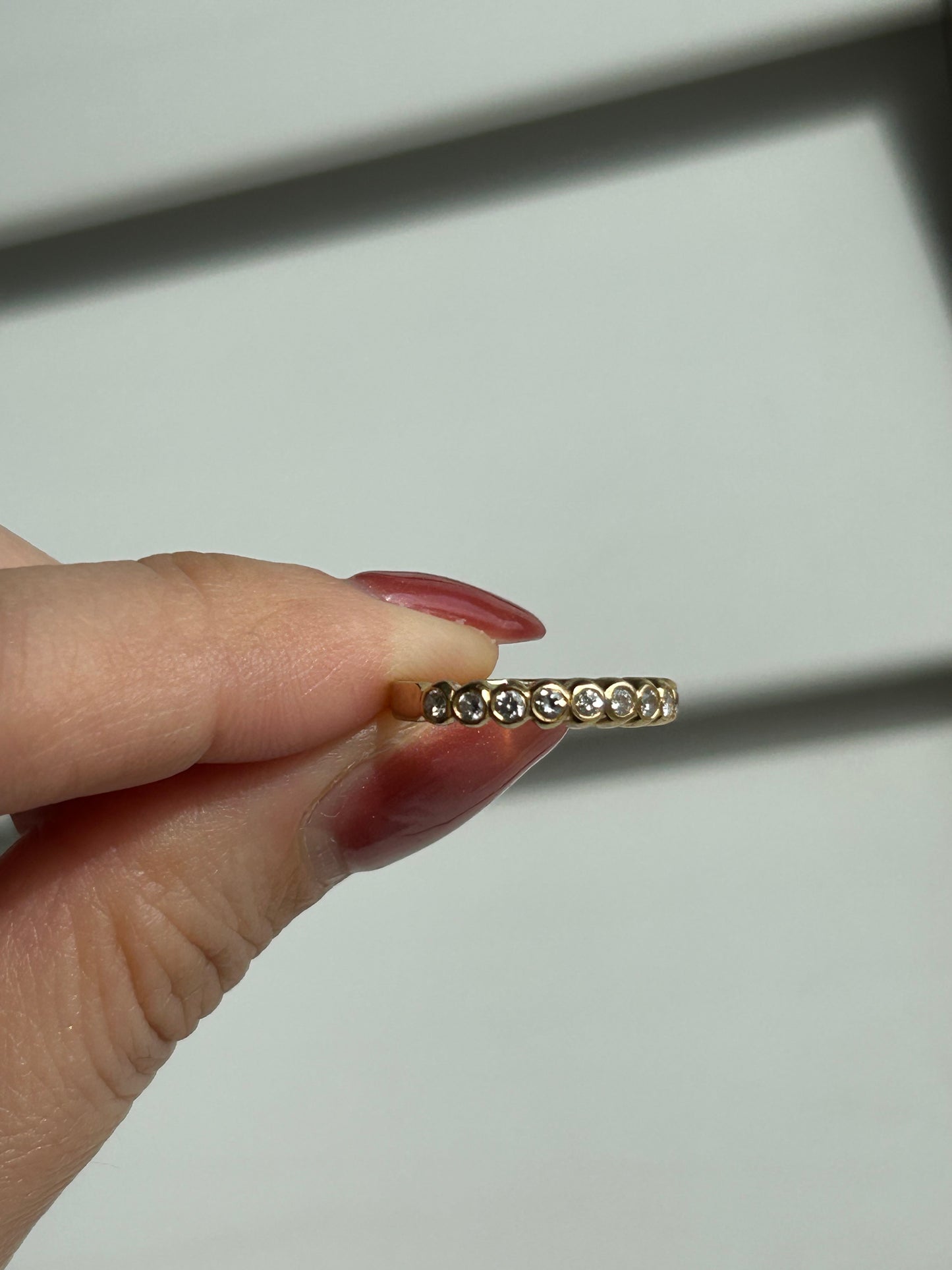Vintage 18k Gold Bezel Set Diamond Bubble Stacking Ring