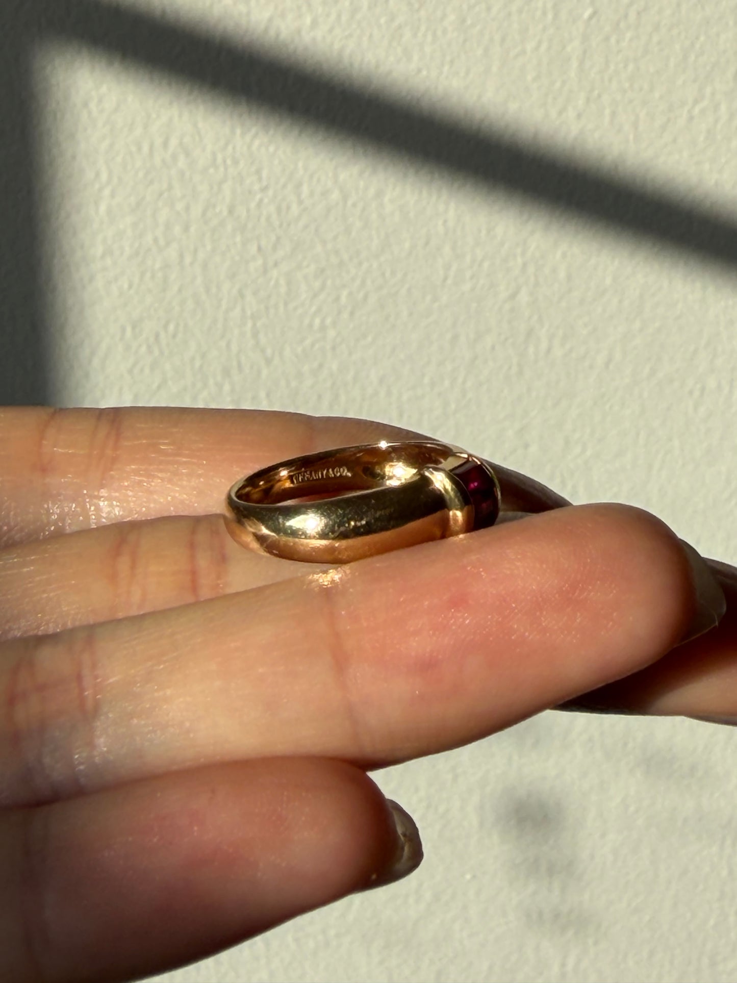 Vintage 18k Gold Tiffany & Co Ruby Baguette Ring