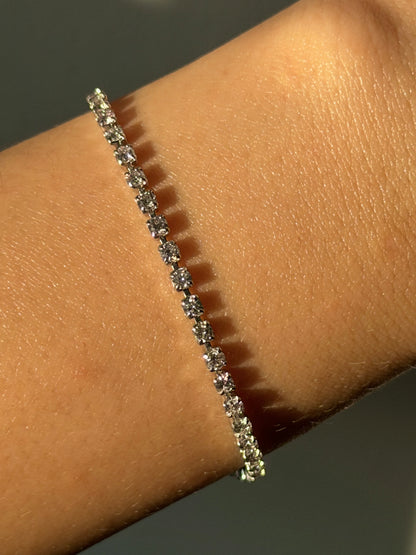 Vintage 18k White Gold 2.37 CTW Diamond Tennis Bracelet