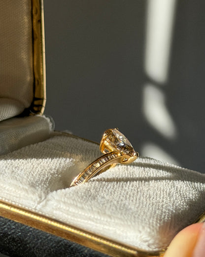 Vintage 18k Gold 1.11ct Dark Chocolate Brown Pear Cut Diamond Ring - Brown Baguette Diamond Shoulders