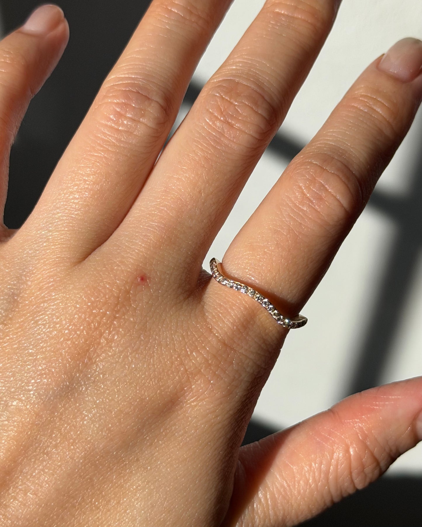 Vintage 18k Yellow Gold Wavy Diamond Stacking Ring
