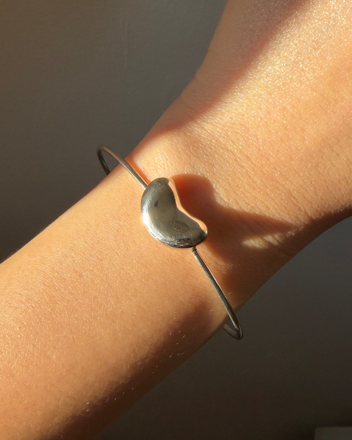 Modern Estate Sterling Silver Tiffany & Co Elsa Peretti Bean Bangle