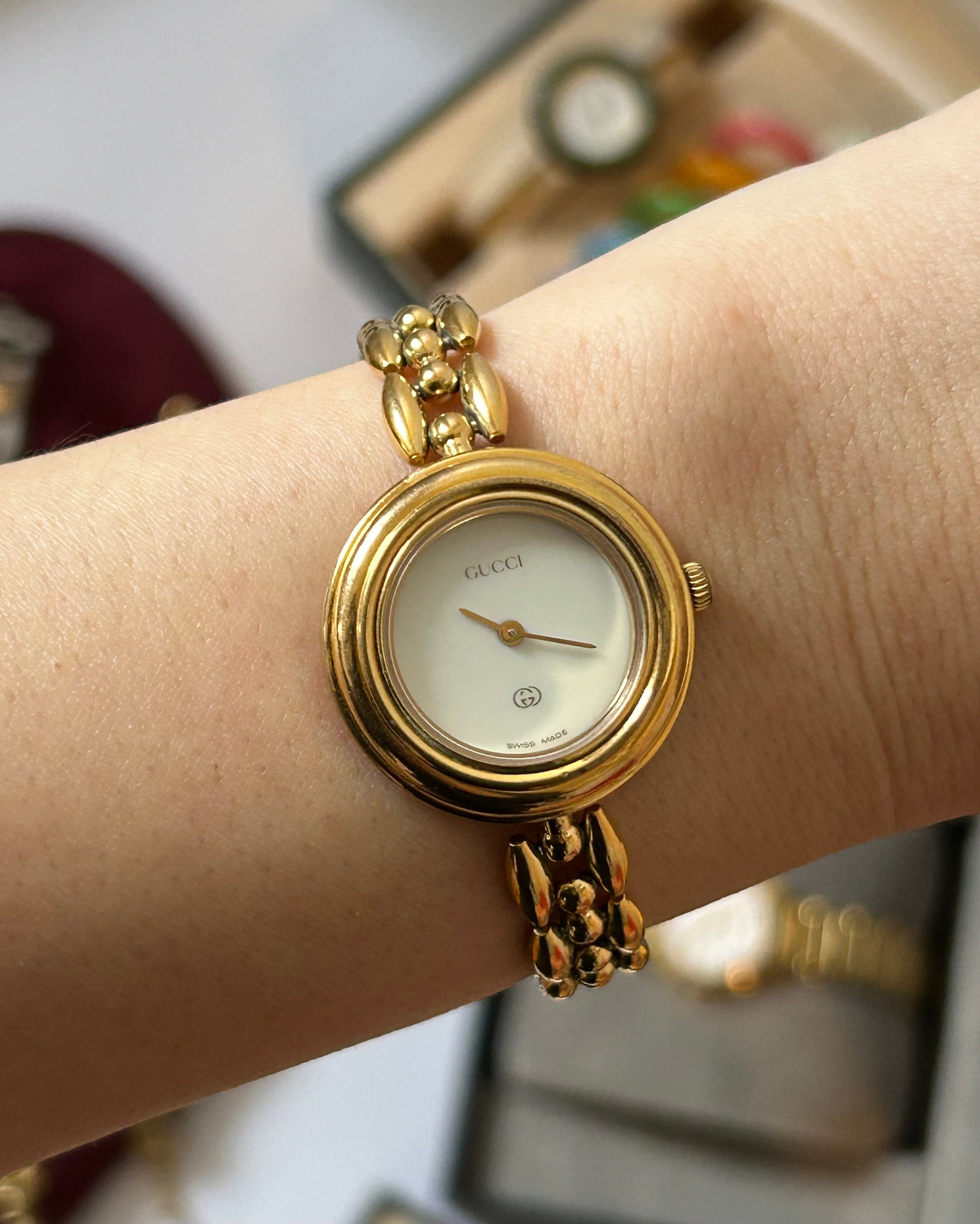 vintage Gucci change bezel watch