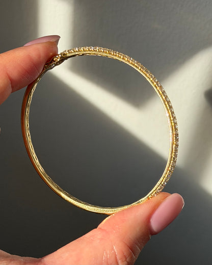 Modern Pre-loved 18k Gold 1.75 CTW Diamond Pave Dome Bangle Bracelet