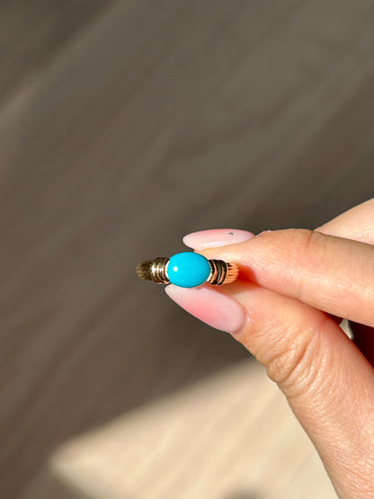 Vintage 18k East West Oval Turquoise Half Bezel Set Ring: US Size 6.75