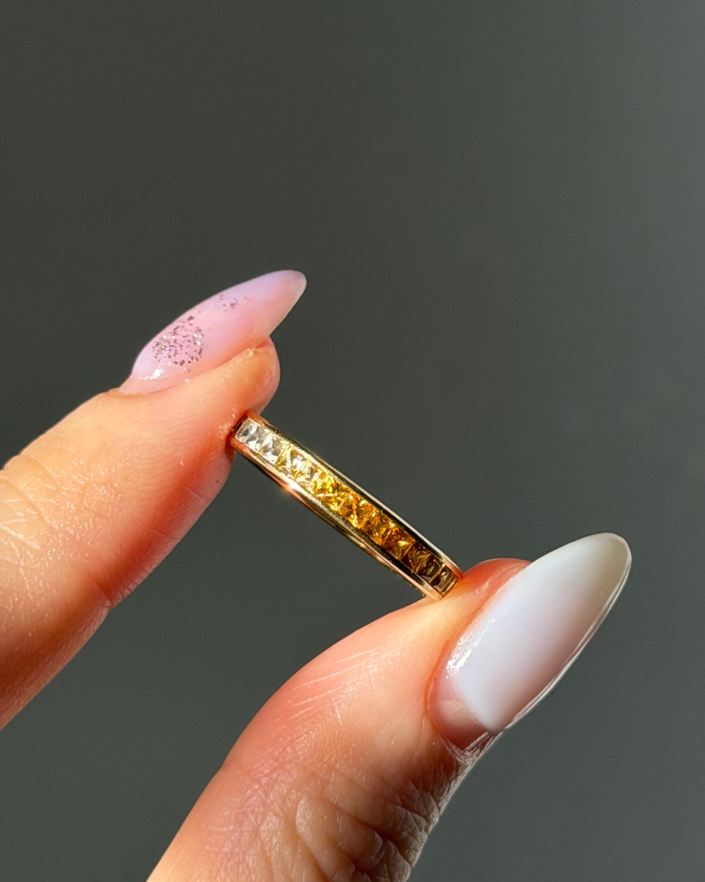 Vintage 18k Gold Gradient Ombre Yellow Sapphire Eternity Band