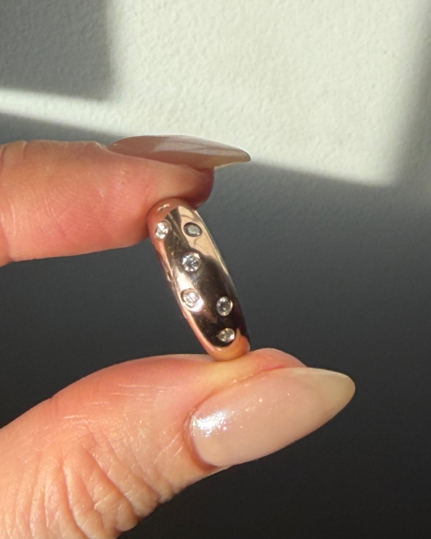 Vintage 18k Rose Gold Scattered Diamond Dome Ring