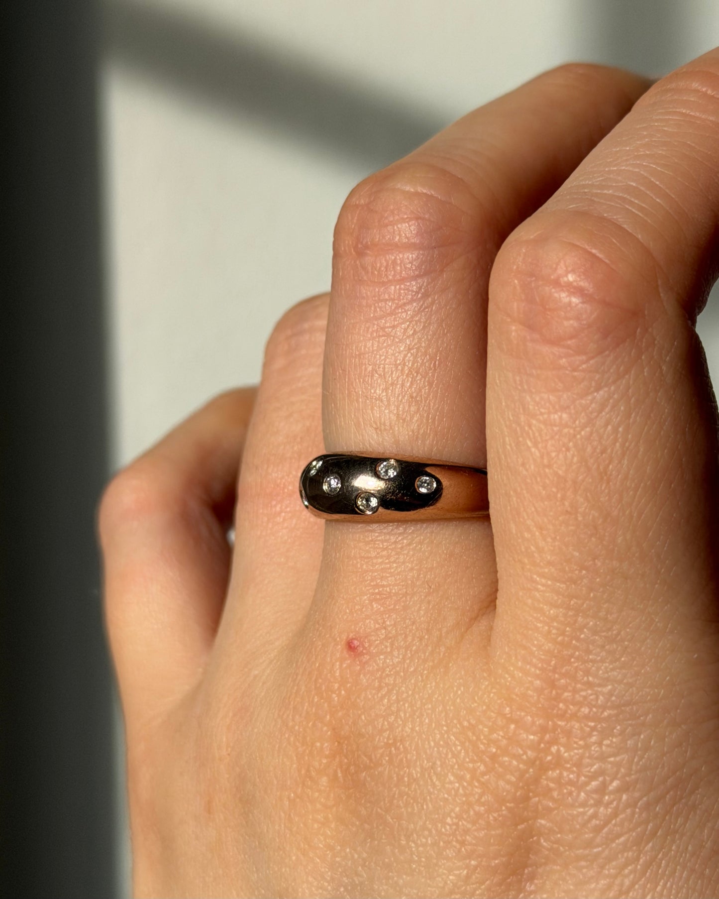Vintage 18k Rose Gold Scattered Diamond Dome Ring