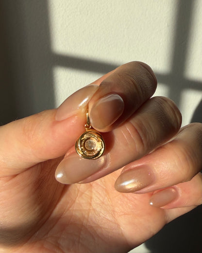 Vintage 18k Gold Very Light Yellow Diamond Tourbillon Pendant