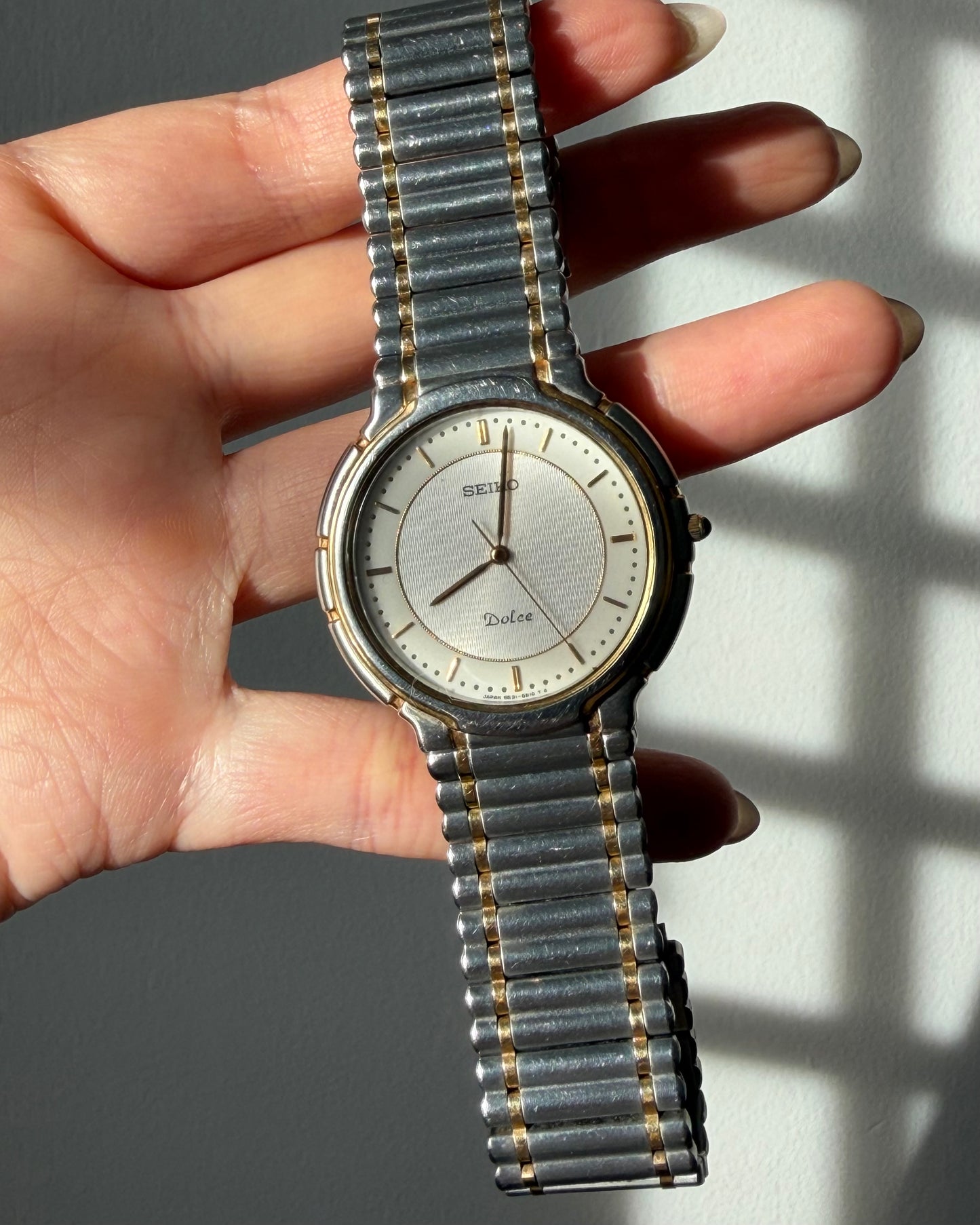 Vintage Seiko Dolce Exeline 5E31 Stainless Steel Two-Toned Round Dial Watch - Box and Papers