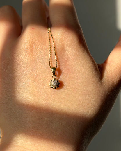 Vintage 18k Gold Dainty Diamond Flower Charm