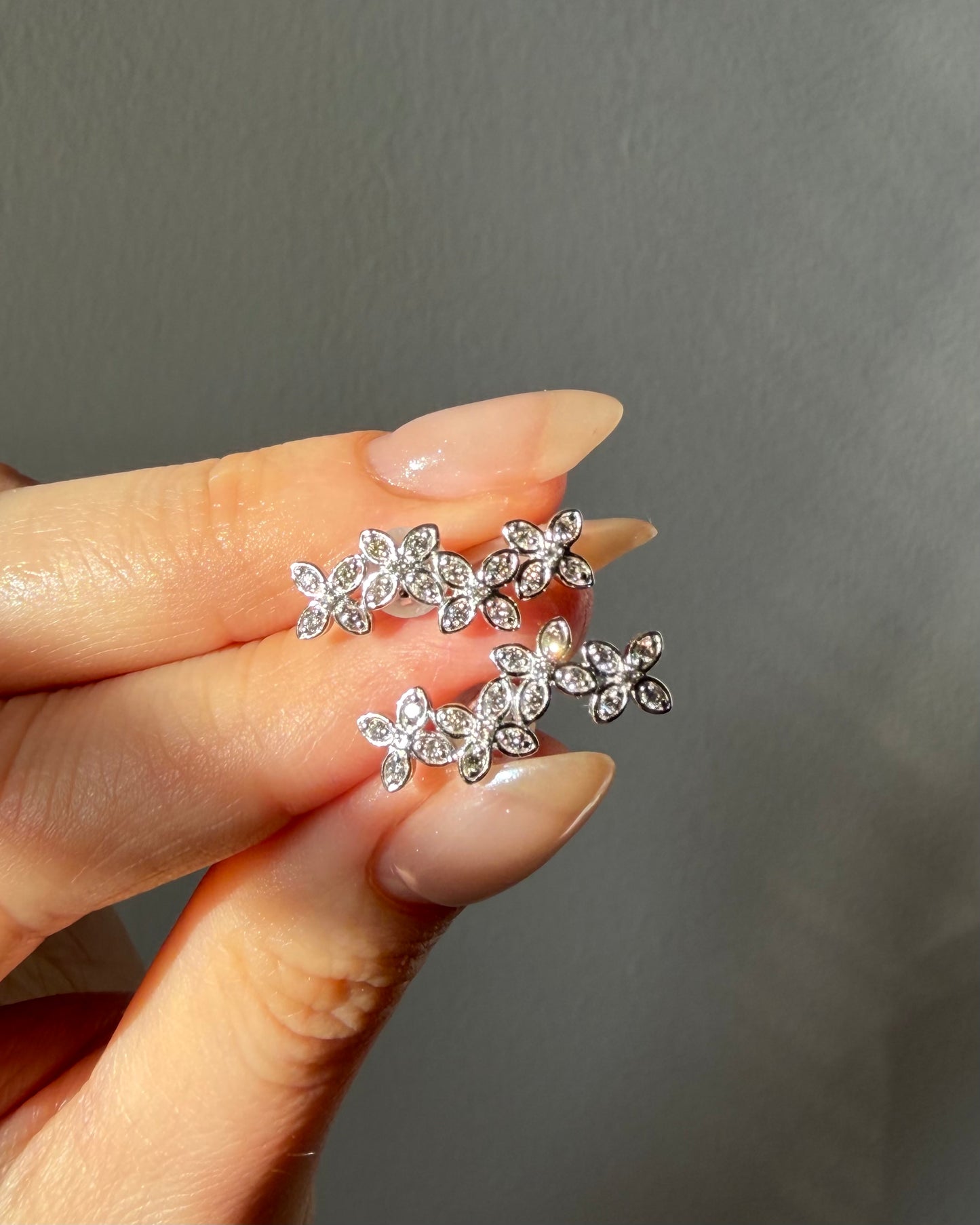Modern Estate 18k White Gold Diamond Flower Climber Earrings - 0.30ctw