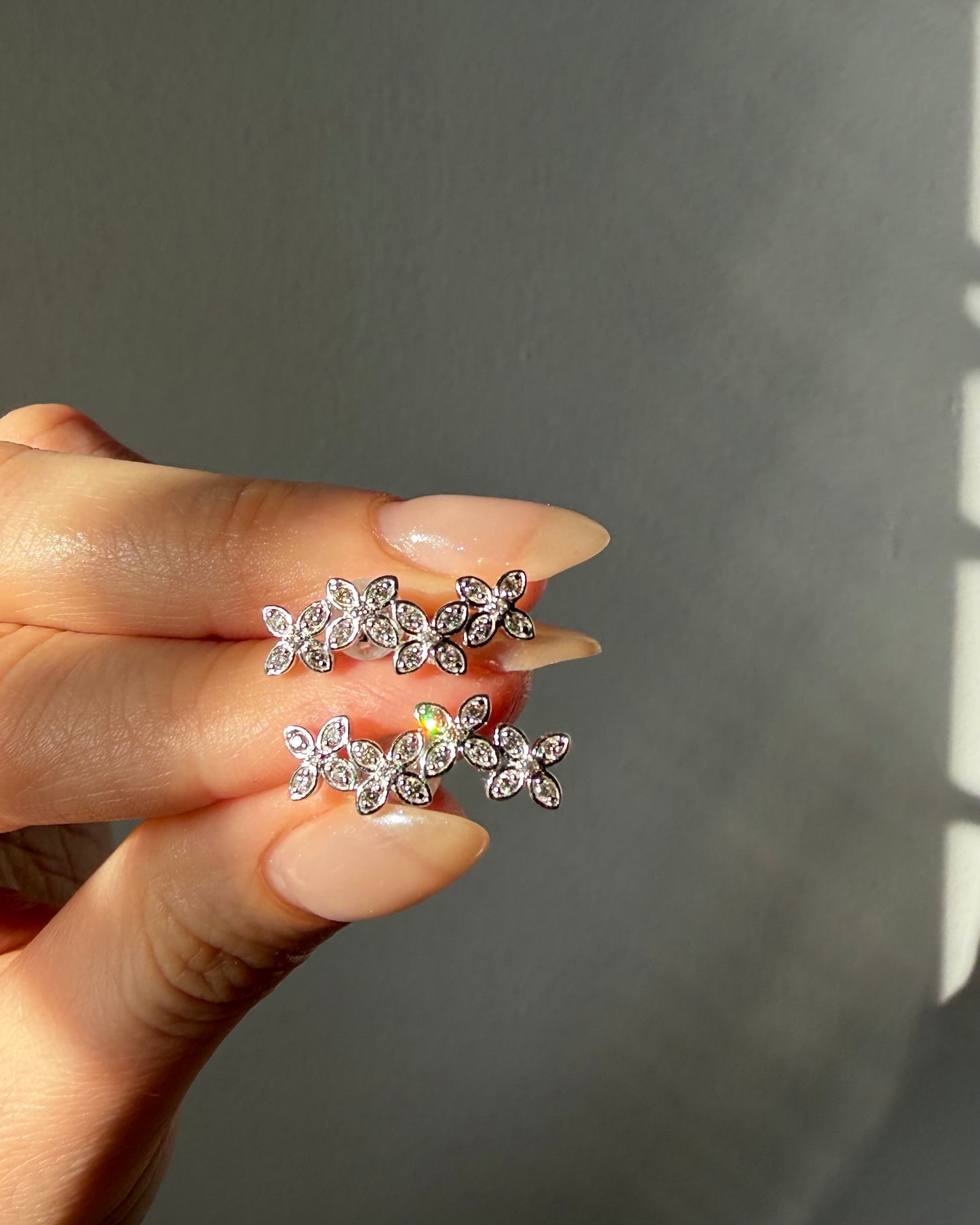 Modern Estate 18k White Gold Diamond Flower Climber Earrings - 0.30ctw
