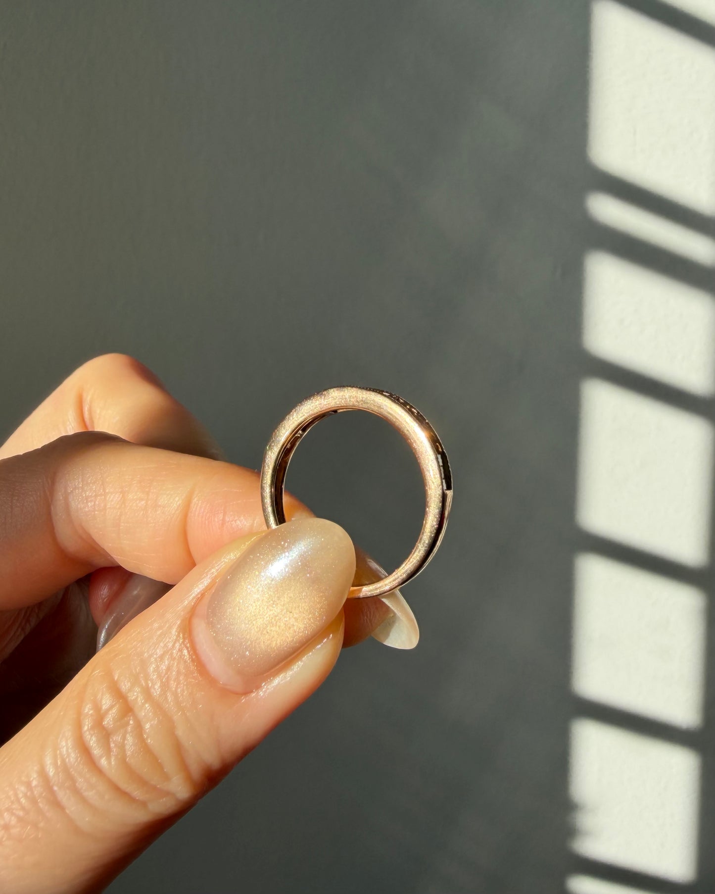 Vintage 18k Rose Gold Light Brown Baguette Diamond Stacking Ring