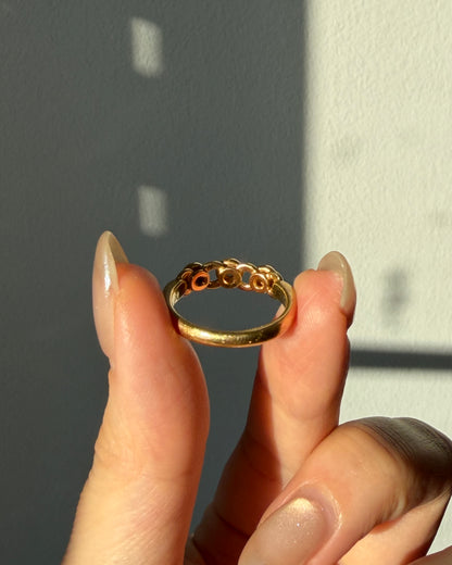 Vintage 18k Gold Bezel Set Diamond Trilogy Chain Motif Stacking Ring